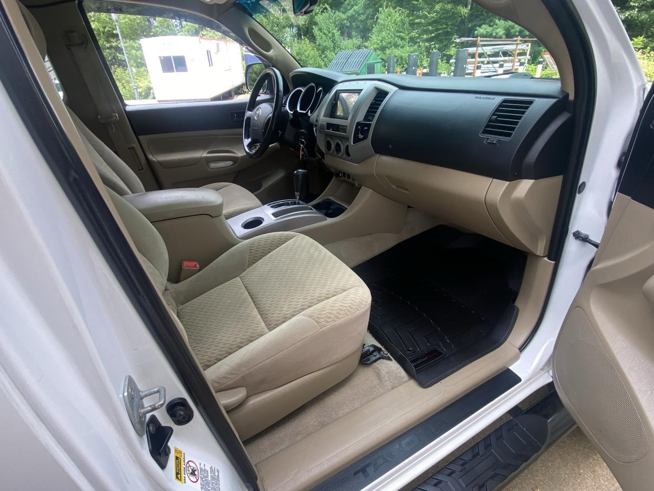 Toyota Tacoma Access Cab V6 4WD 2011