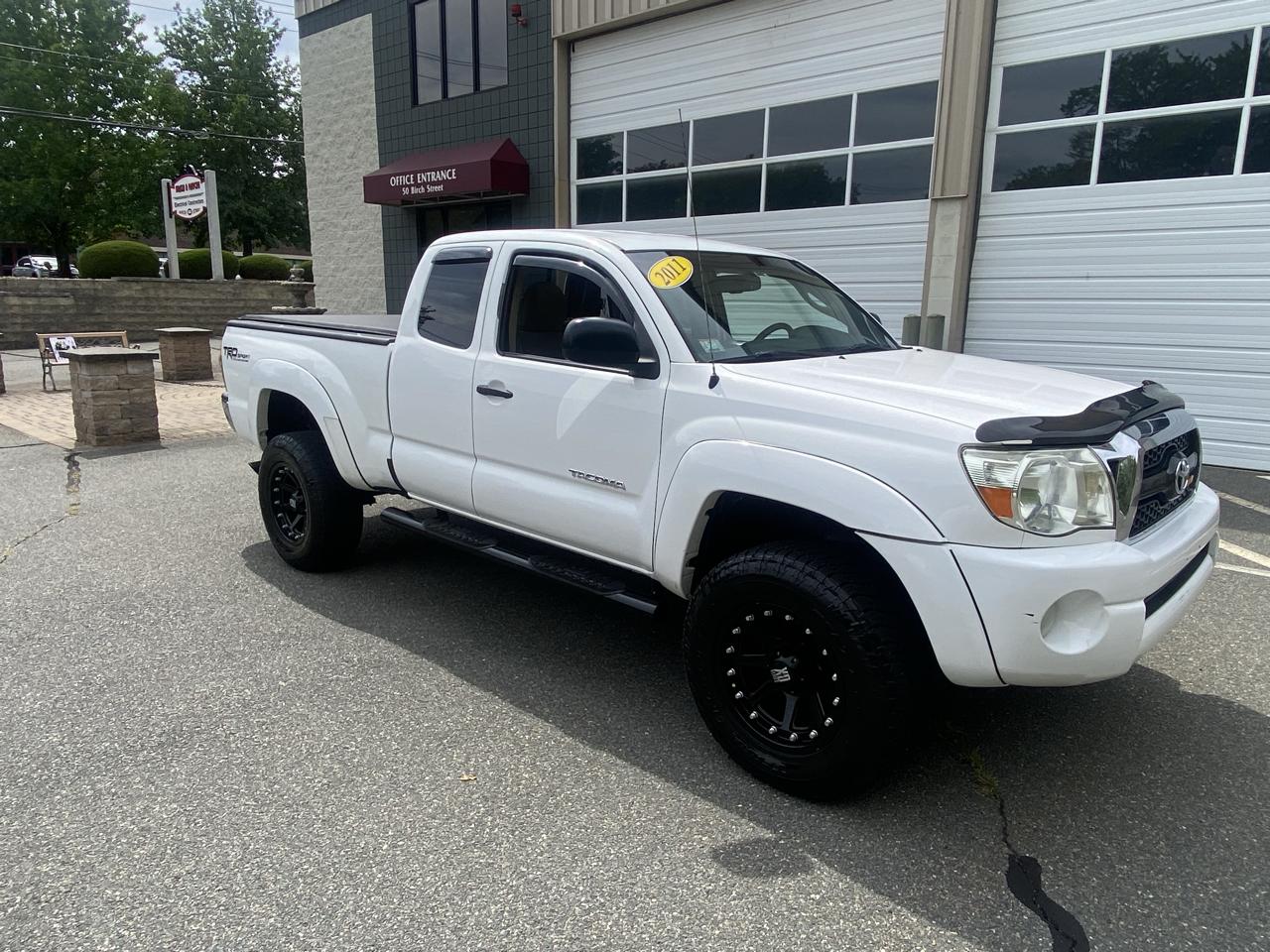 Toyota Tacoma Access Cab V6 4WD 2011