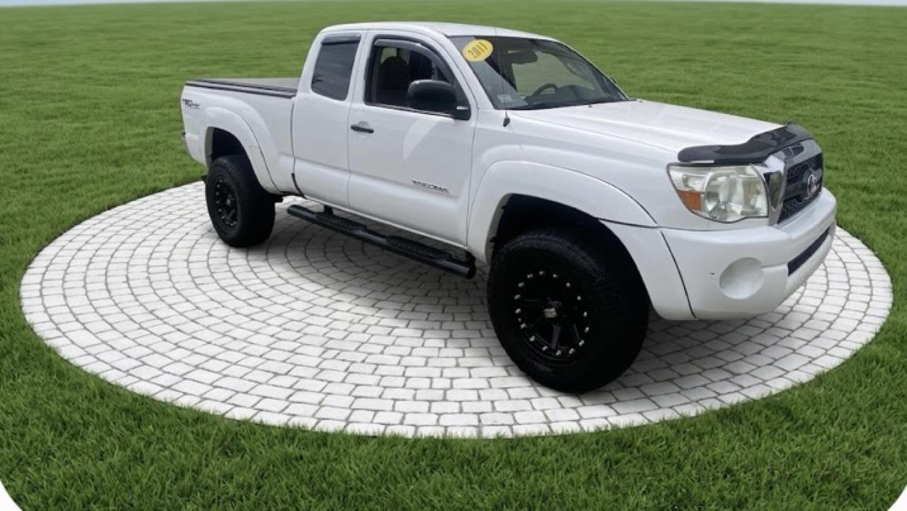 Toyota Tacoma Access Cab V6 4WD 2011