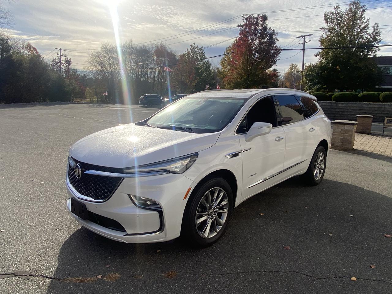 Buick Enclave Avenir AWD 2023