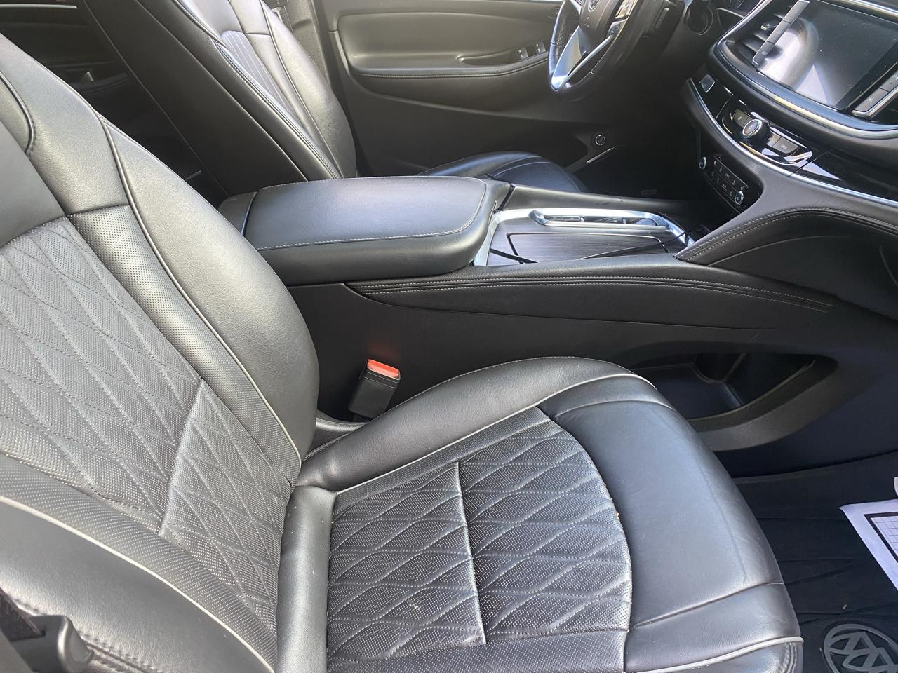Buick Enclave Avenir AWD 2023