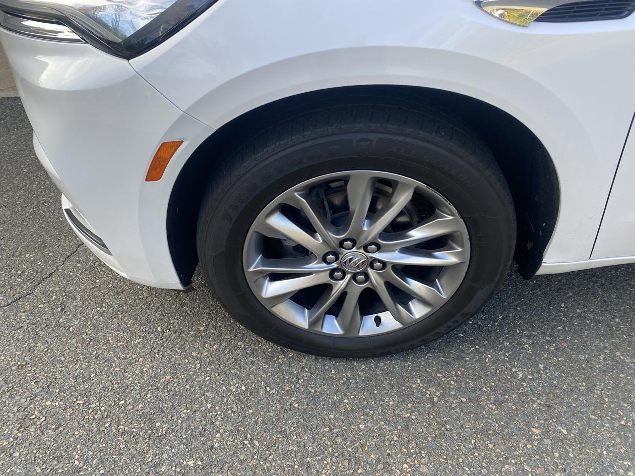 Buick Enclave Avenir AWD 2023