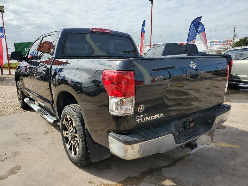 Toyota Tundra Tundra-Grade CrewMax 4.6L 2WD 2013