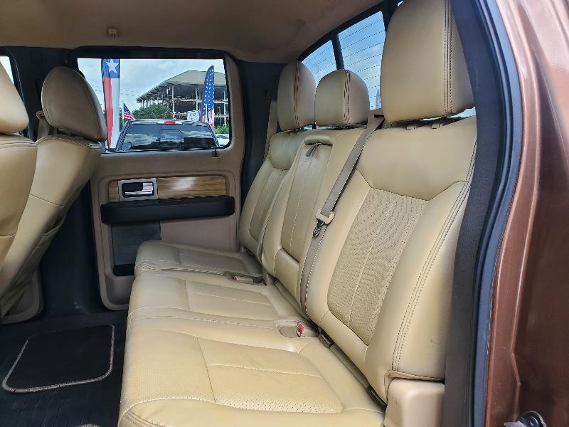 Ford F-150 Lariat SuperCrew 5.5-ft. Bed 4WD 2011