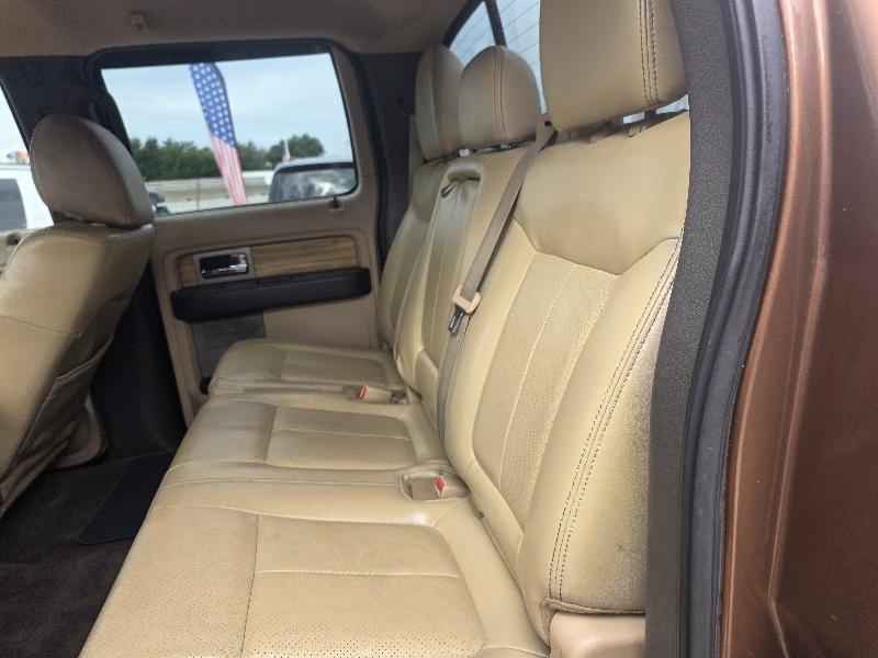 Ford F-150 Lariat SuperCrew 5.5-ft. Bed 4WD 2011