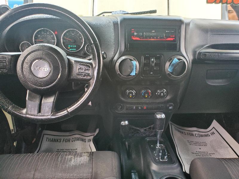 Jeep Wrangler Unlimited Sport 4WD 2012