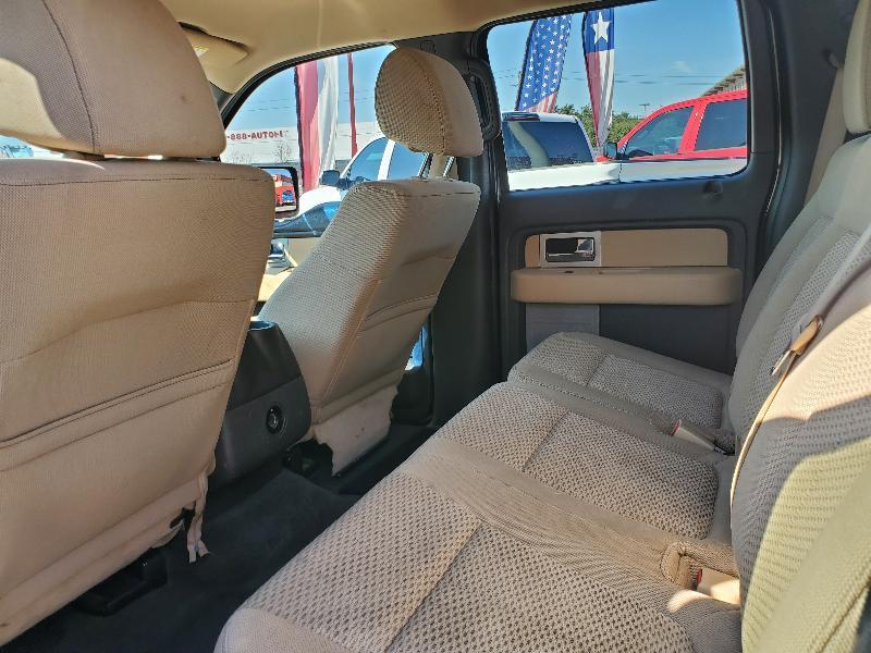 Ford F-150 XLT SuperCrew 5.5-ft. Bed 2WD 2011