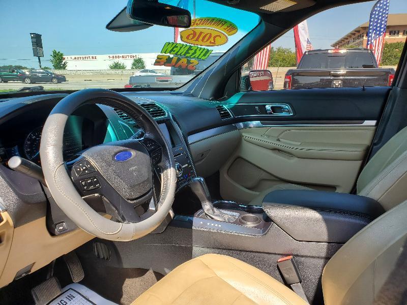 Ford Explorer Limited FWD 2016