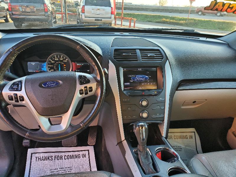 Ford Explorer Limited FWD 2013