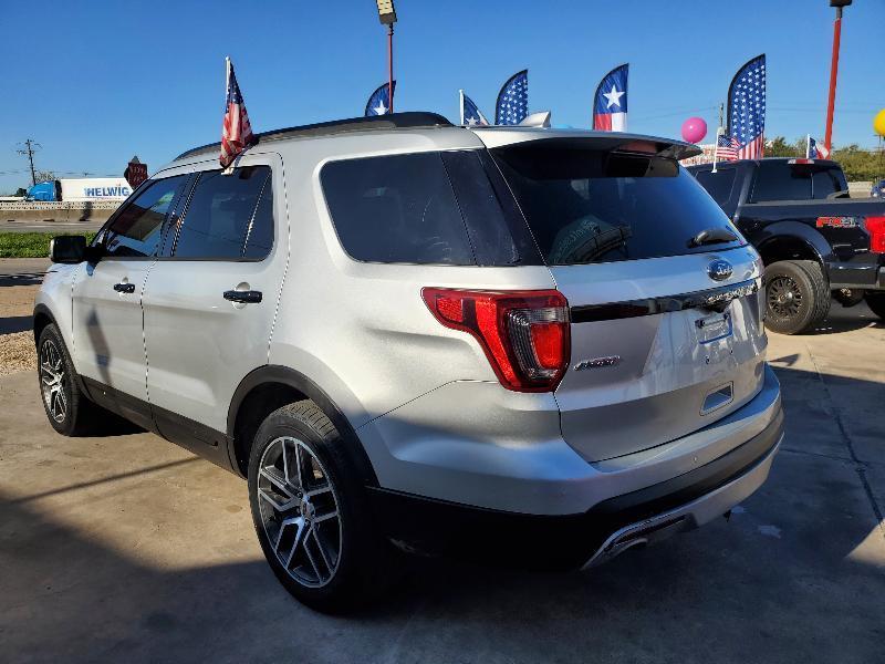 Ford Explorer Sport 4WD 2016