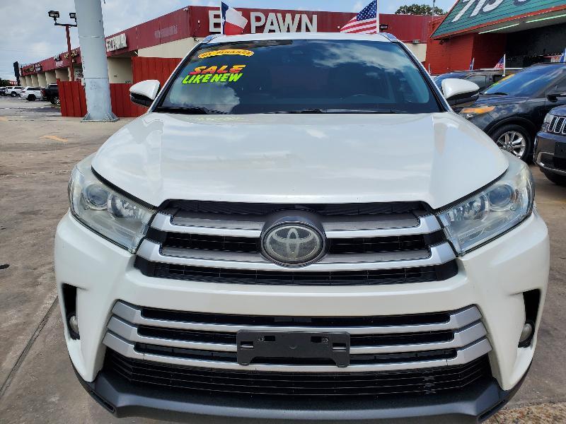 Toyota Highlander XLE AWD V6 2019