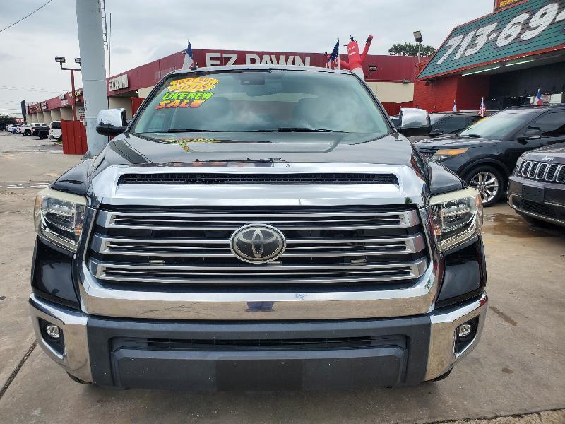 Toyota Tundra Limited 5.7L CrewMax 2WD 2018
