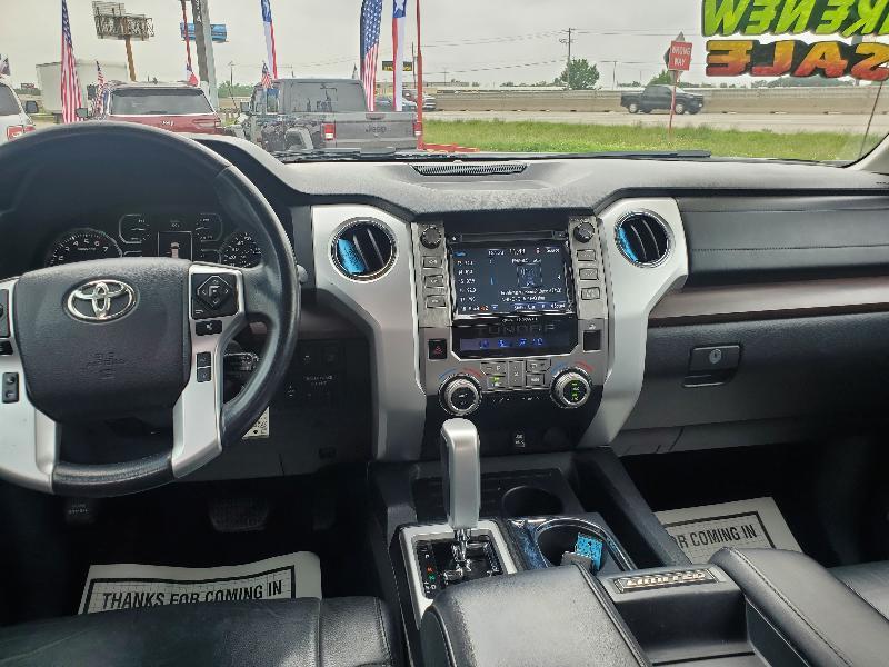 Toyota Tundra Limited 5.7L CrewMax 2WD 2018