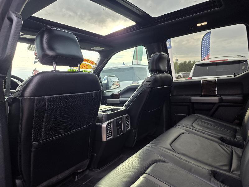 Ford F-150 Platinum SuperCrew 6.5-ft. Bed 4WD 2016