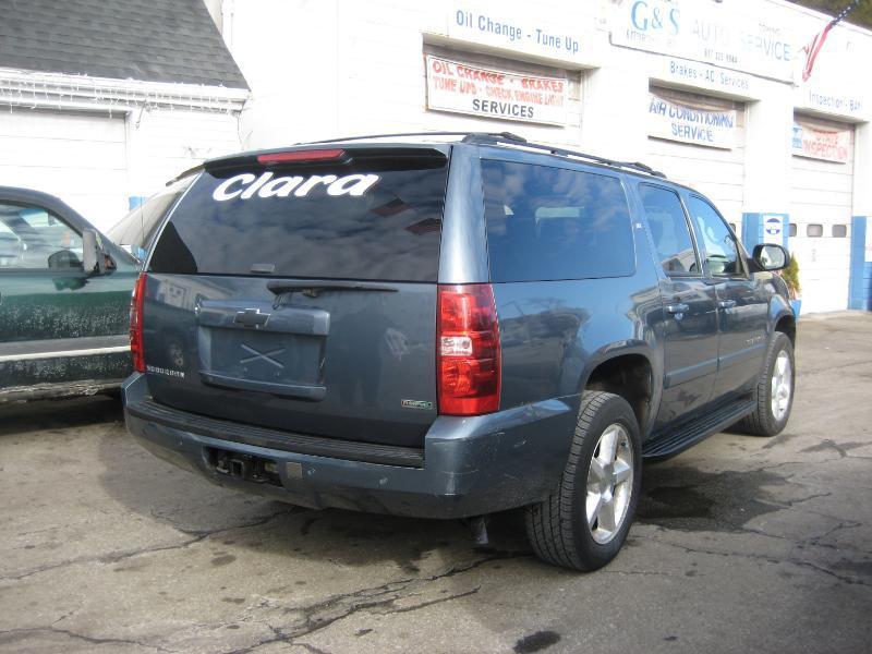 Chevrolet Suburban LTZ 1500 4WD 2008