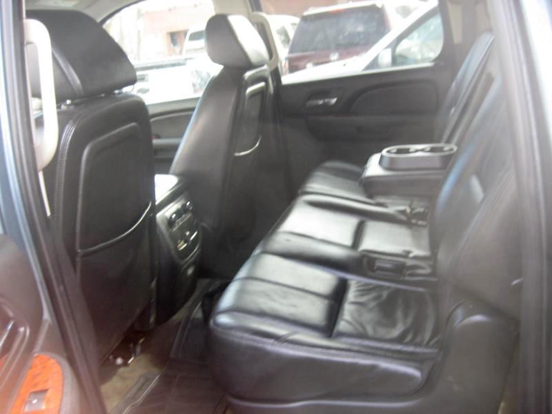 Chevrolet Suburban LTZ 1500 4WD 2008