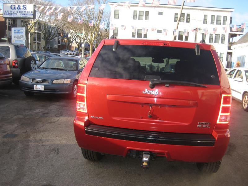 Jeep Grand Cherokee Overland 4WD 2006