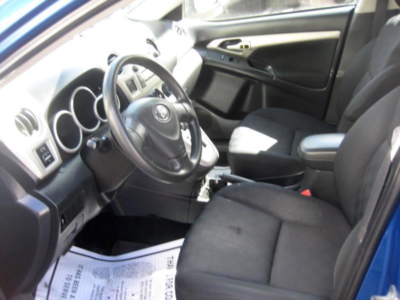Toyota Matrix  2010