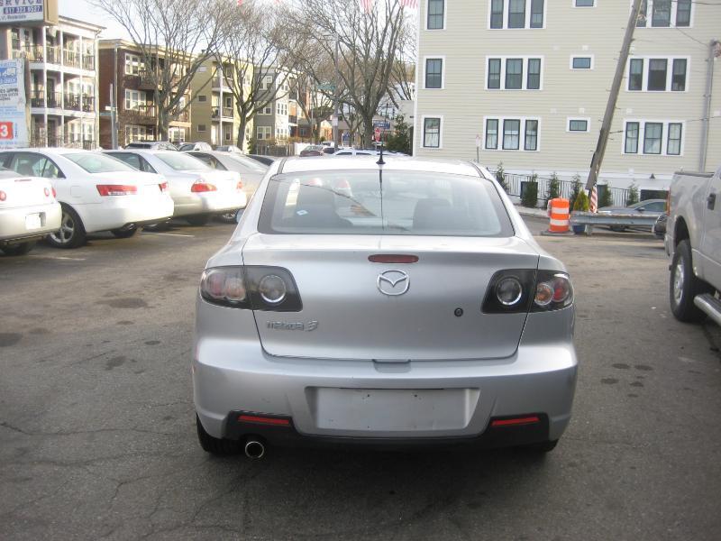 Mazda MAZDA3 i Sport 4-Door 2007