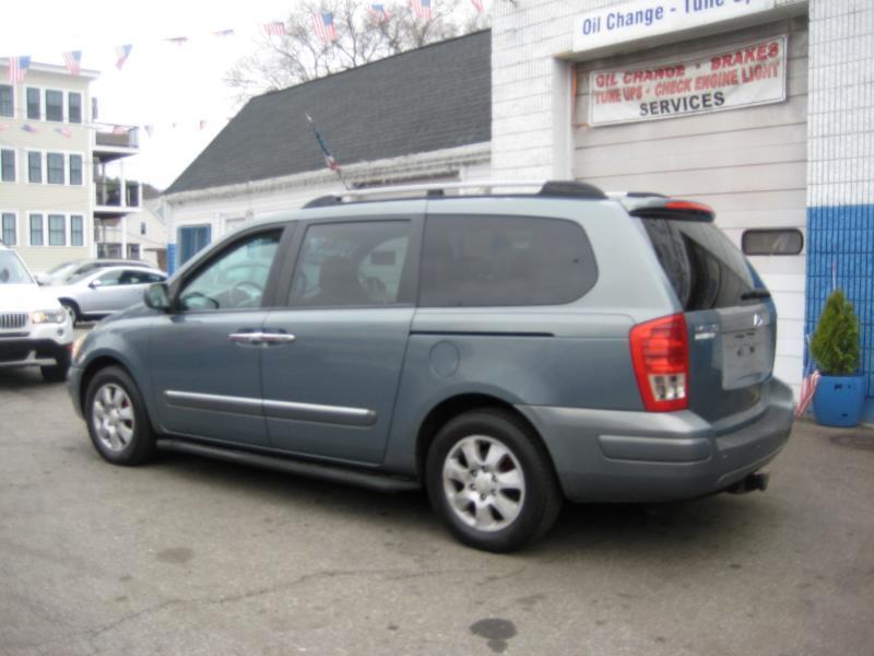 Hyundai Entourage GLS 2007