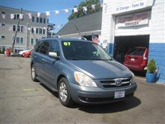 2007 Hyundai Entourage 