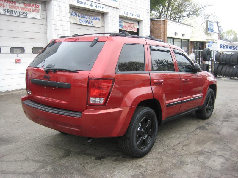 Jeep Grand Cherokee Laredo 4WD 2009