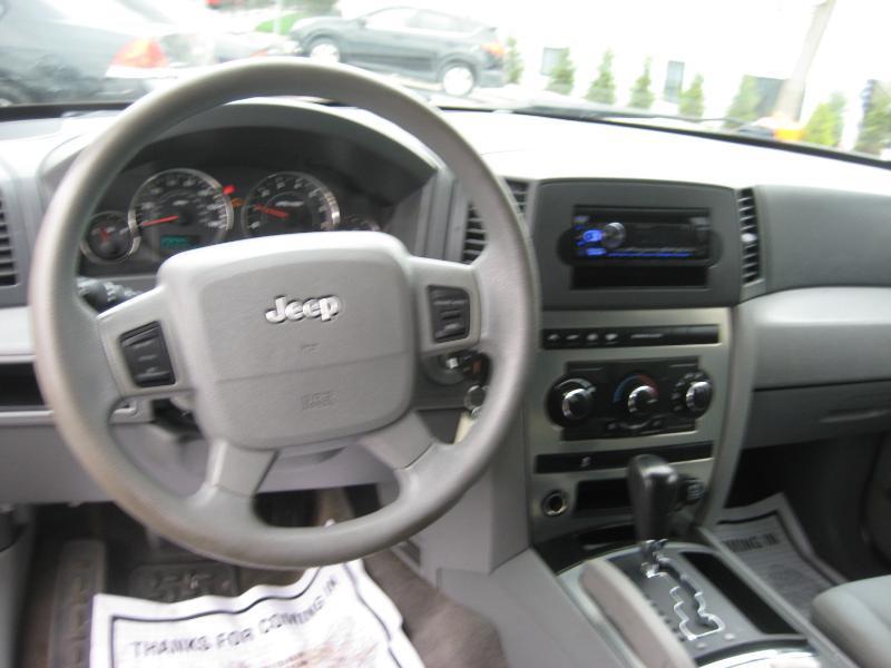 Jeep Grand Cherokee Laredo 4WD 2007