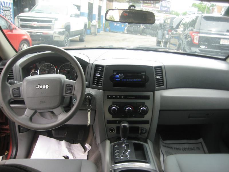 Jeep Grand Cherokee Laredo 4WD 2007