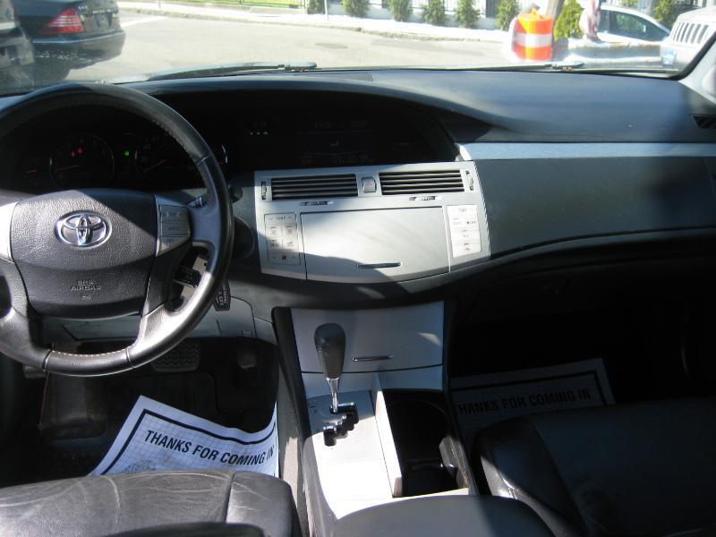 Toyota Avalon Limited 2006