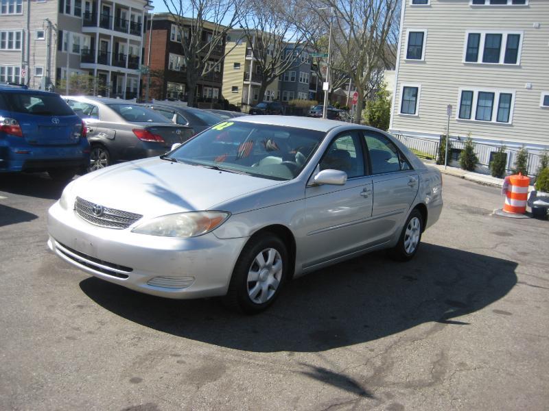 Toyota Camry LE 2002