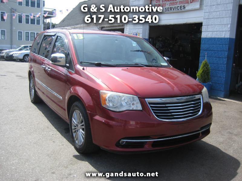Chrysler Town & Country Touring-L 2013