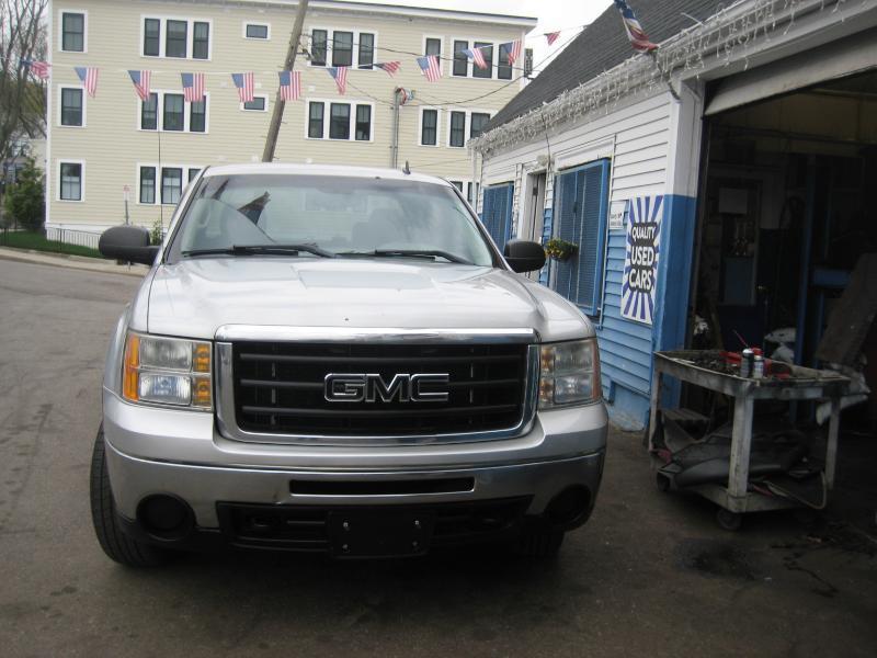 GMC Sierra 1500 SL Ext. Cab 4WD 2011