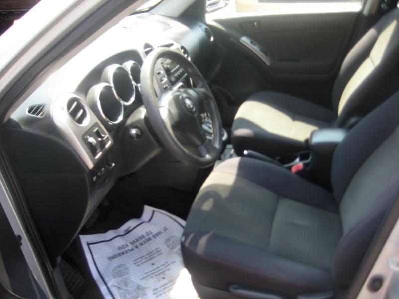 Toyota Matrix  2006