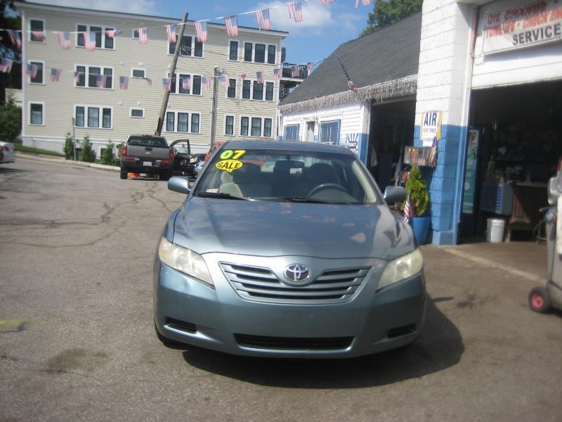 Toyota Camry  2007