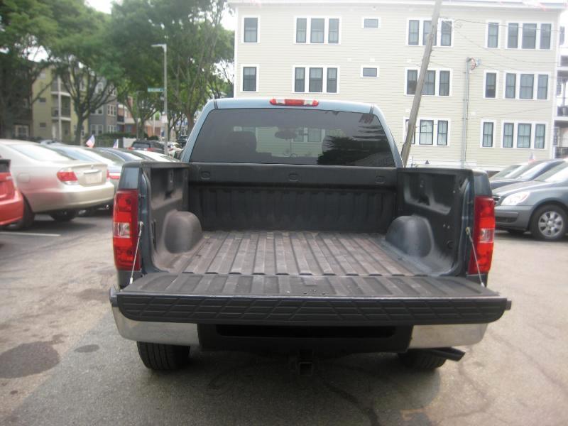 Chevrolet Silverado 1500 LS Crew Cab 4WD 2010