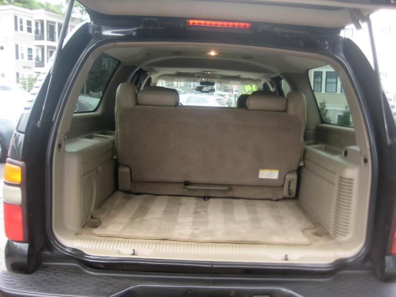 GMC Yukon Denali  2004