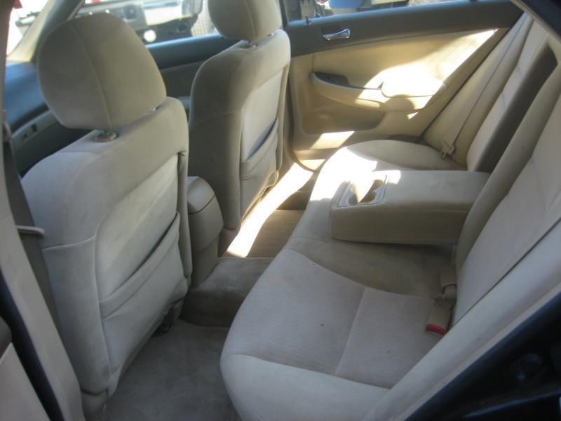 Honda Accord LX sedan 2004