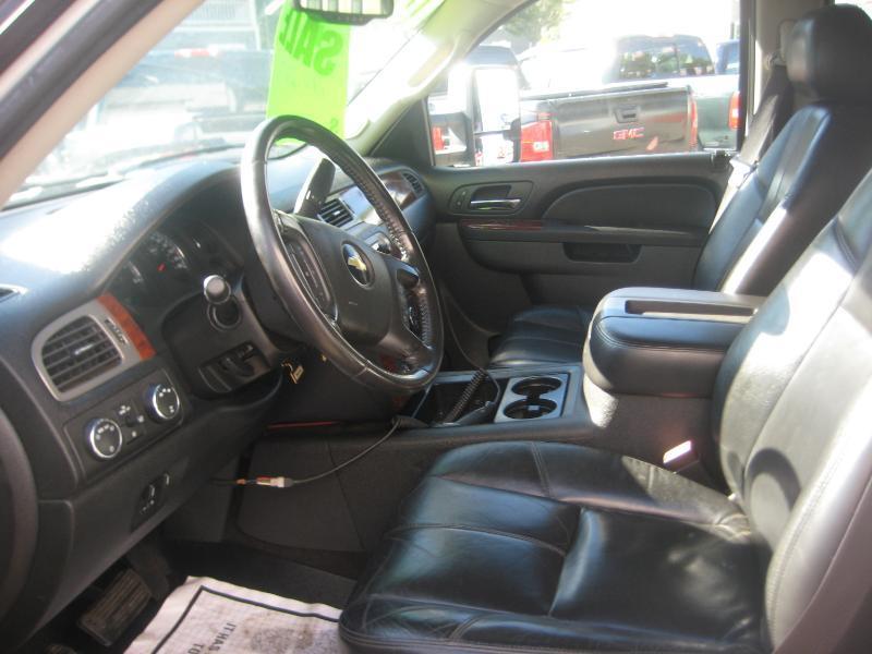 Chevrolet Silverado 2500HD LTZ Crew Cab 4WD 2010