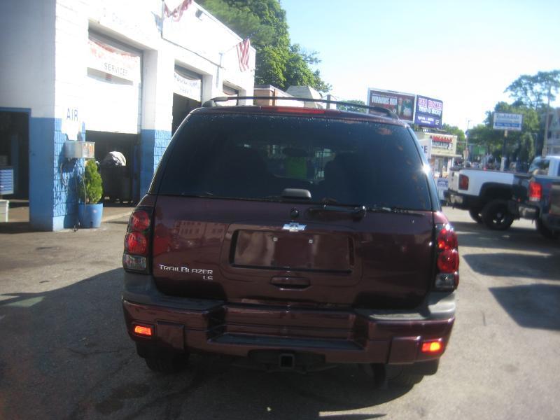 Chevrolet TrailBlazer LS 4WD 2006
