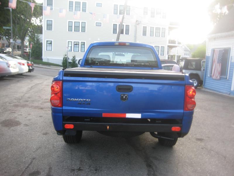 Dodge Dakota SXT Crew Cab 4WD 2008