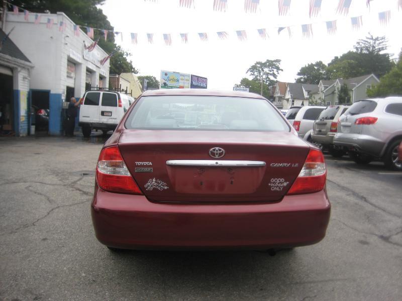 Toyota Camry LE 2003