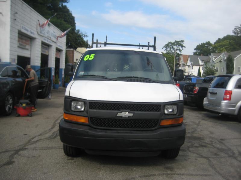Chevrolet Express 2500 Cargo 2005