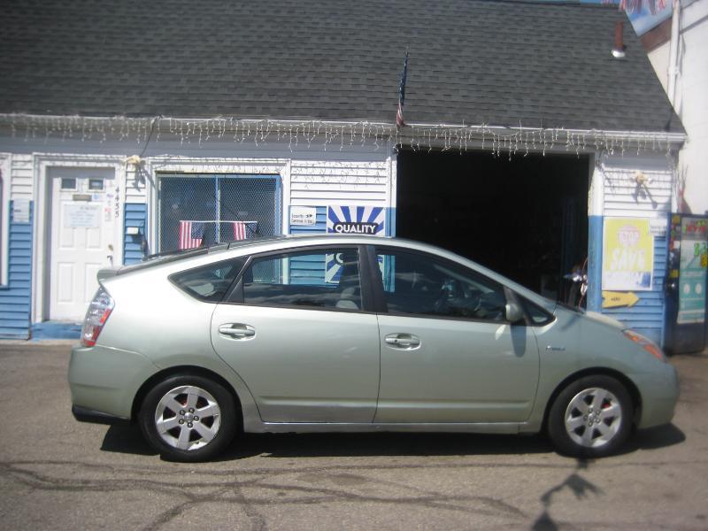 Toyota Prius 4-Door Liftback 2006