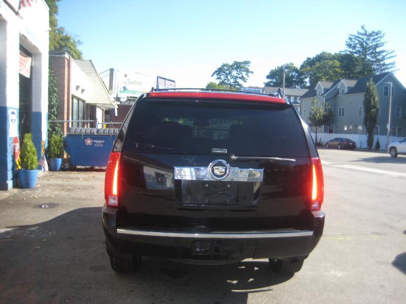 Cadillac Escalade  2008