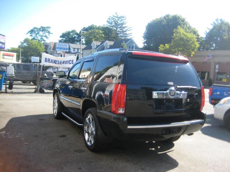 Cadillac Escalade  2008