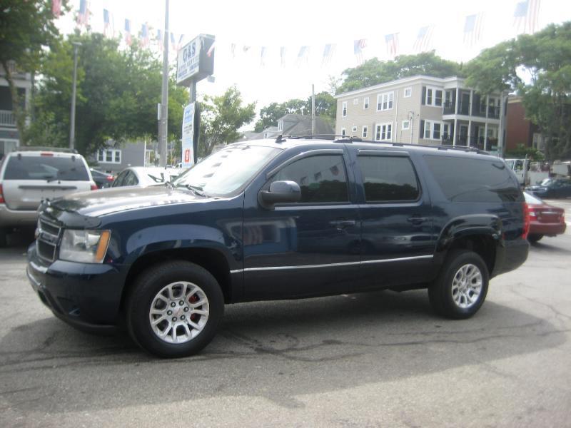 Chevrolet Suburban  2009