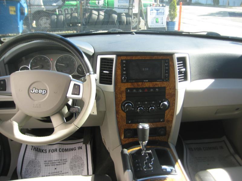 Jeep Grand Cherokee Limited 4WD 2010