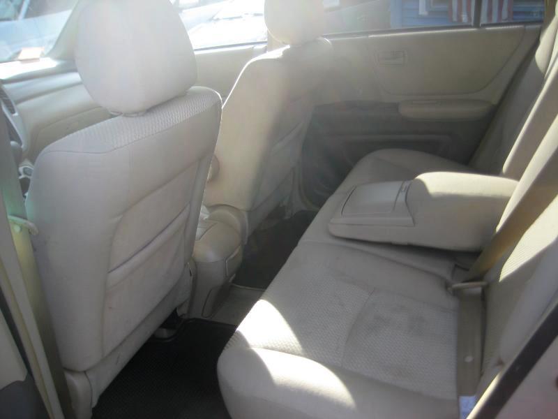 Toyota Highlander  2004