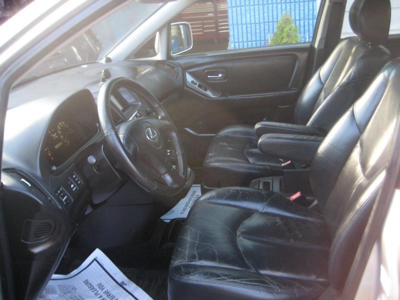 Lexus RX 300  2001