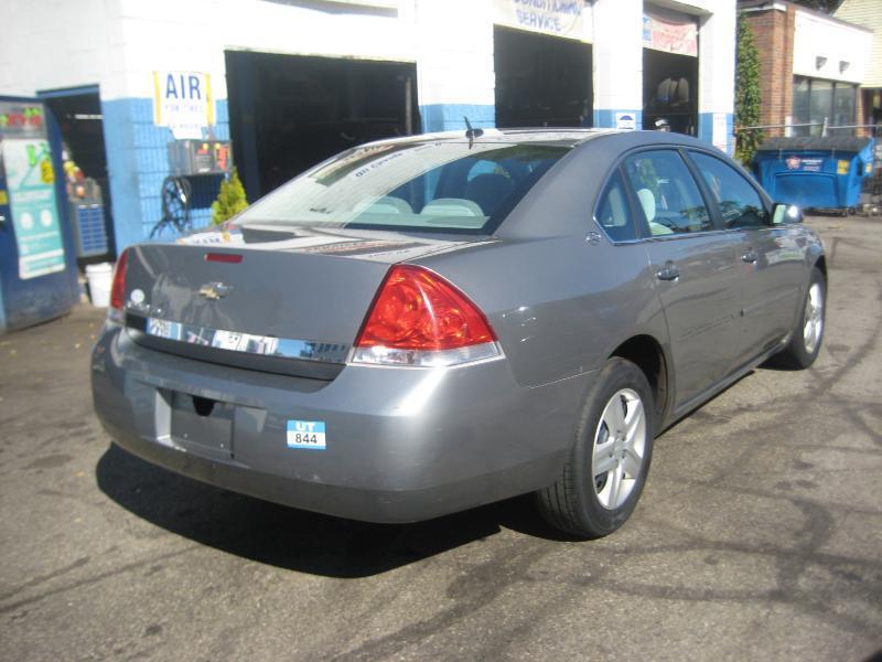 Chevrolet Impala LS 2006